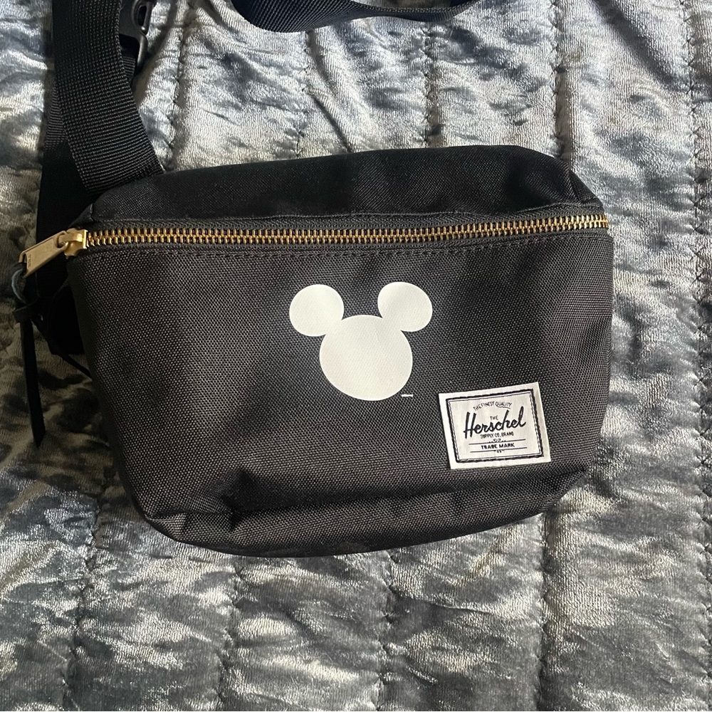 Herschel Mickey Mouse Fanny Pack